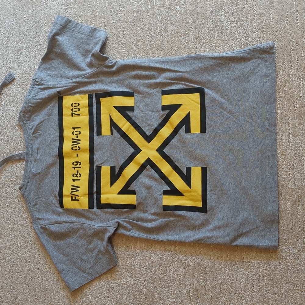 Off-White Premium Tee